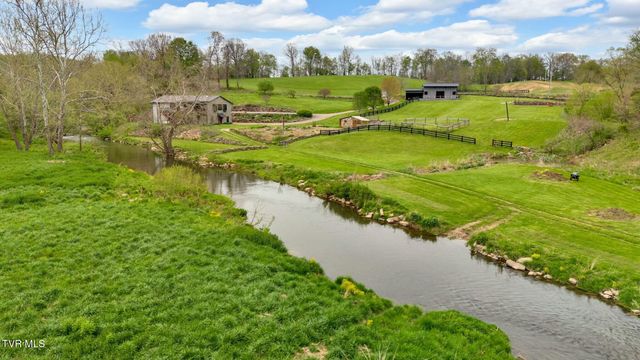 528 Tower Road, Lebanon, VA 24266