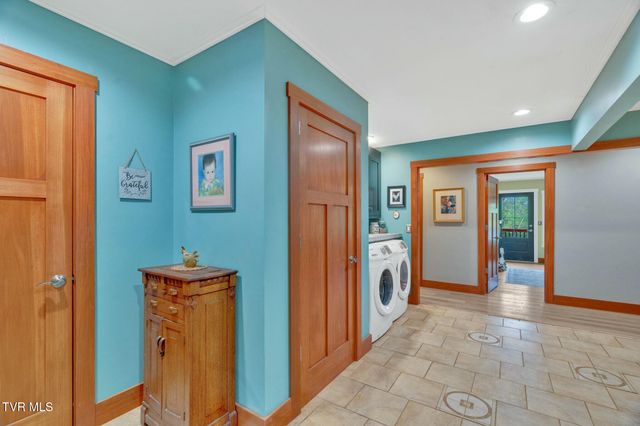 528 Tower Road, Lebanon, VA 24266