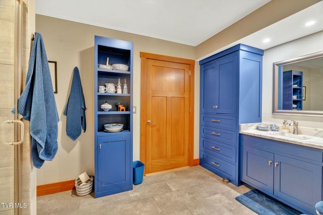 528 Tower Road, Lebanon, VA 24266