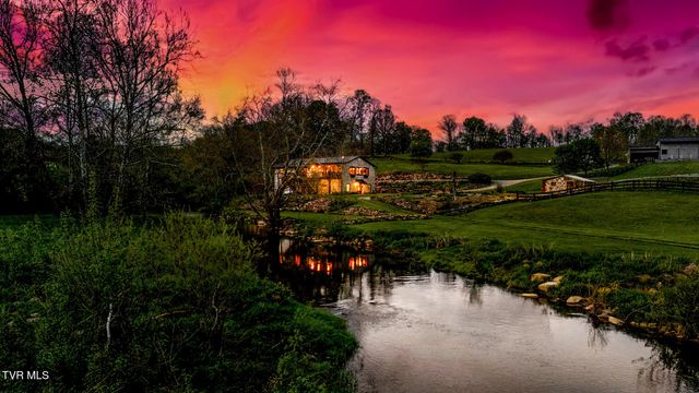 528 Tower Road, Lebanon, VA 24266