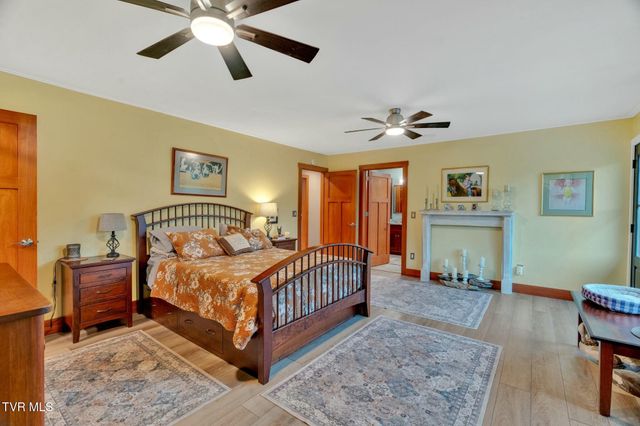 528 Tower Road, Lebanon, VA 24266