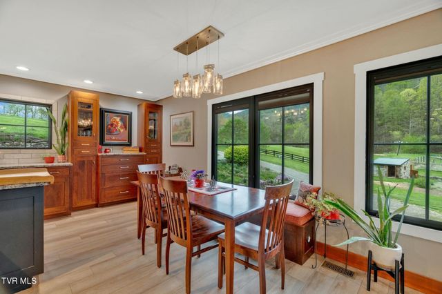 528 Tower Road, Lebanon, VA 24266