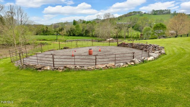 528 Tower Road, Lebanon, VA 24266