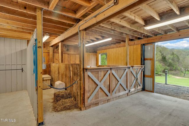 528 Tower Road, Lebanon, VA 24266