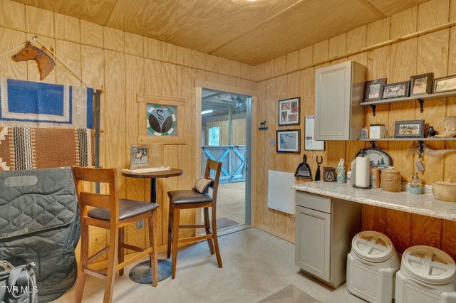 528 Tower Road, Lebanon, VA 24266