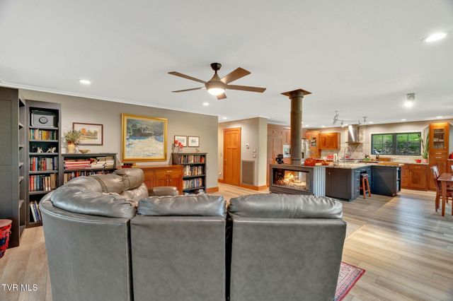 528 Tower Road, Lebanon, VA 24266