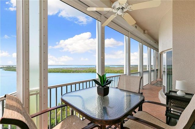 4141 Bay Beach LN 4P3, Fort Myers Beach, FL 33931