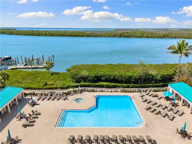 4141 Bay Beach LN 4P3, Fort Myers Beach, FL 33931