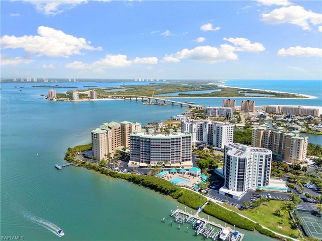 4141 Bay Beach LN 4P3, Fort Myers Beach, FL 33931