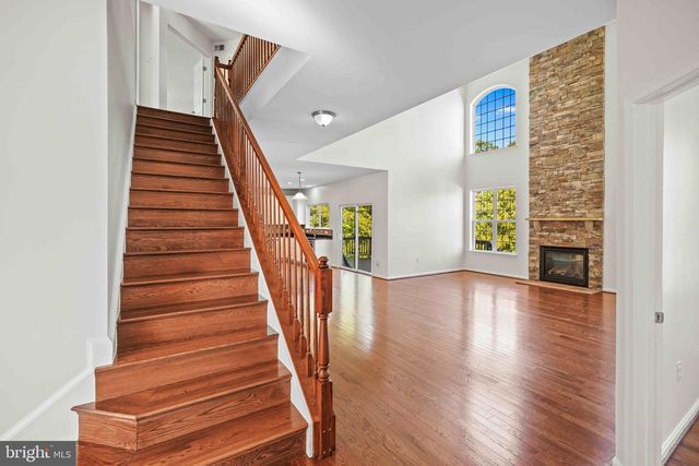 3312 EAGLE RIDGE DR, Woodbridge, VA 22191