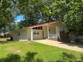2011 Woodland Road, Poplar Bluff, MO 63901