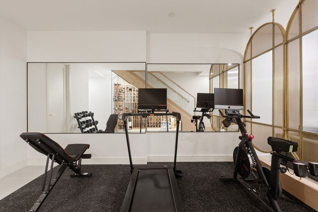 76 S 2ND Street, New York City, NY 11249