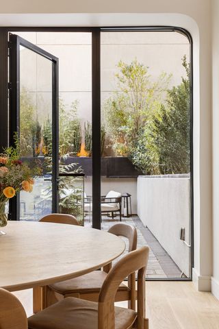 76 S 2ND Street, New York City, NY 11249