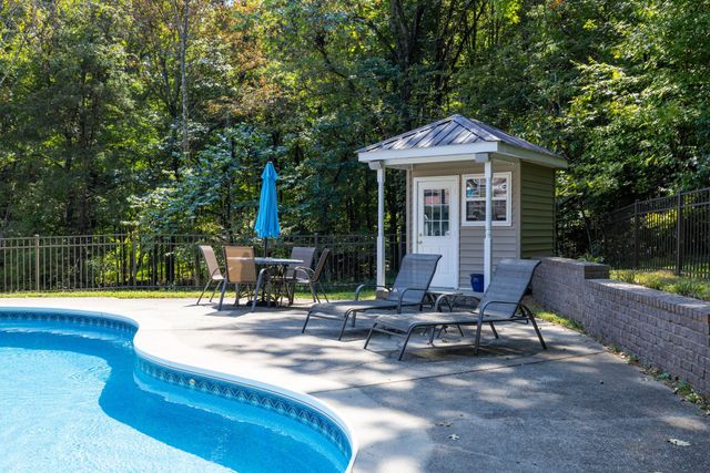 6750 Bethesda Arno Rd, Thompsons Station, TN 37179