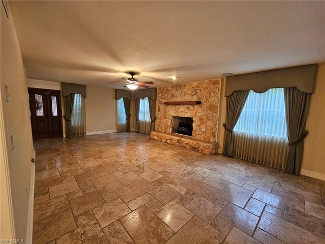 3680 Ft Denaud RD, Labelle, FL 33935