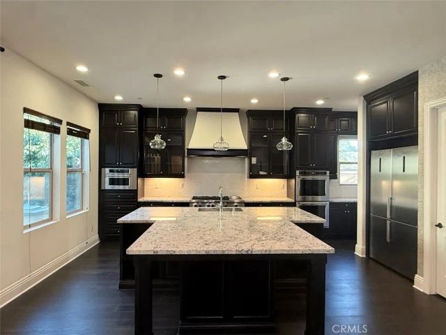 38 Stafford Pl, Tustin, CA 92782