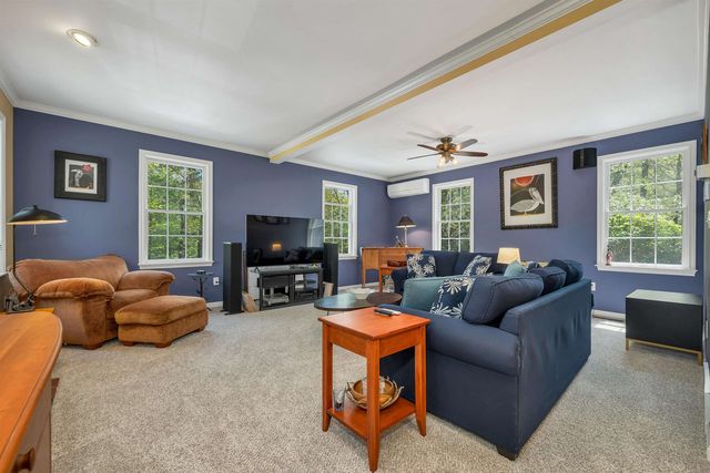 281 New Boston Road, Bedford, NH 03110