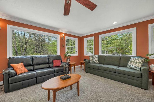 281 New Boston Road, Bedford, NH 03110