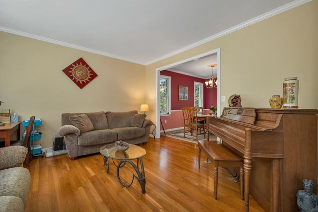 281 New Boston Road, Bedford, NH 03110