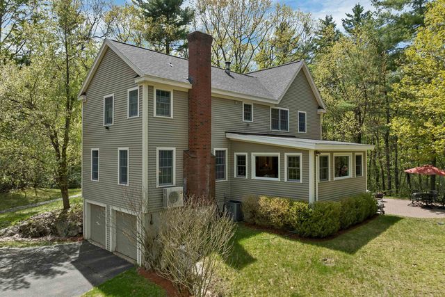 281 New Boston Road, Bedford, NH 03110