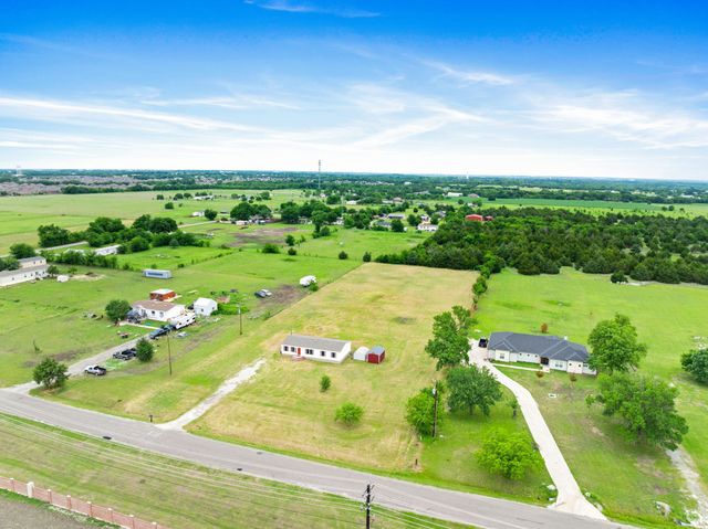 2255 County Road 376, Anna, TX 75409