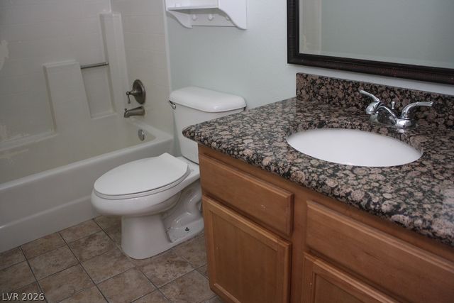 7730 Secret Shore Drive 203, Las Vegas, NV 89128