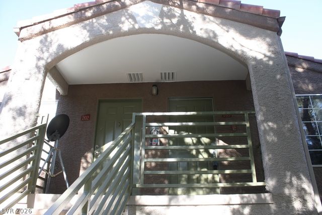 7730 Secret Shore Drive 203, Las Vegas, NV 89128