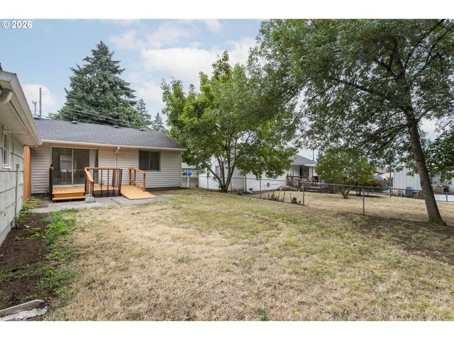 1108 GRAND Blvd, Vancouver, WA 98661