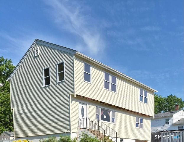24 Gaspee Road, Bridgeport, CT 06606