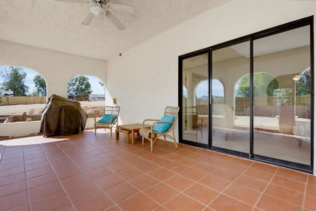 16819 Daza Dr, Ramona, CA 92065