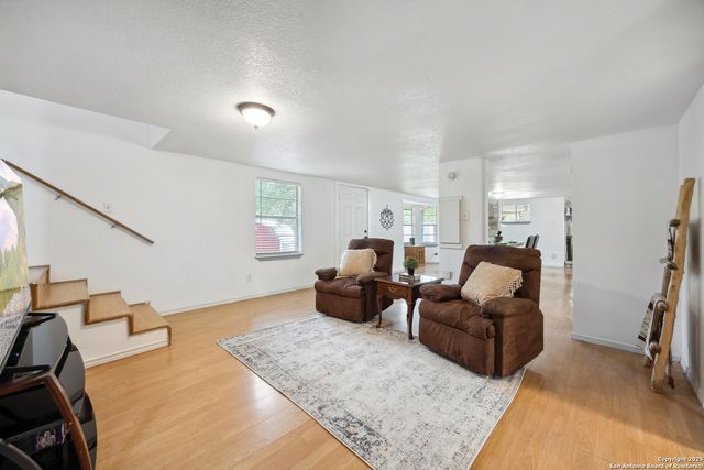 234 Arizona Ave, Lakehills, TX 78063