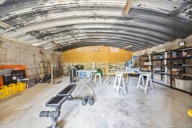 234 Arizona Ave, Lakehills, TX 78063