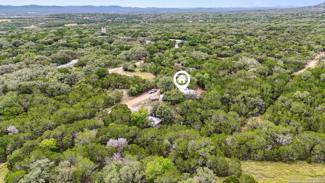 234 Arizona Ave, Lakehills, TX 78063