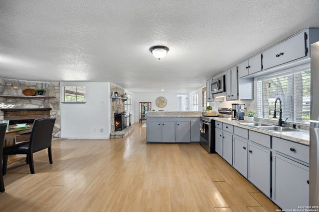 234 Arizona Ave, Lakehills, TX 78063