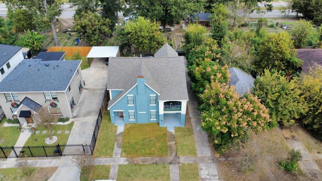 2817 Truxillo Street B, Houston, TX 77004