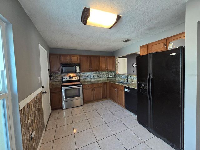 431 CART CT, Kissimmee, FL 34759