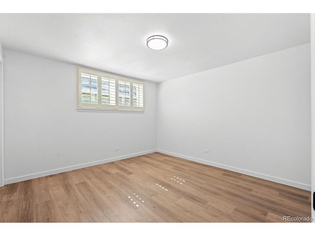 3490 S Akron St 1, Denver, CO 80231