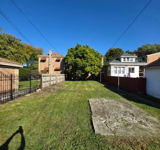 3504 Elmwood Avenue, Berwyn, IL 60402