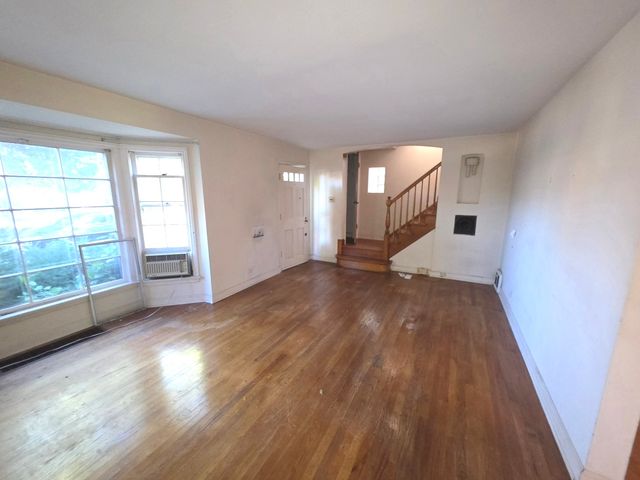 3504 Elmwood Avenue, Berwyn, IL 60402
