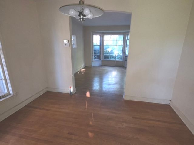 3504 Elmwood Avenue, Berwyn, IL 60402