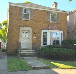 3504 Elmwood Avenue, Berwyn, IL 60402