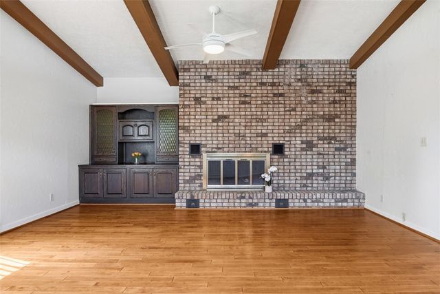 1837 Droz Ave, Economy, PA 15003