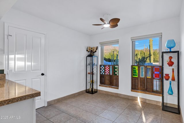 1291 S RED ROCK Court, Apache Junction, AZ 85119