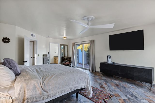 1291 S RED ROCK Court, Apache Junction, AZ 85119