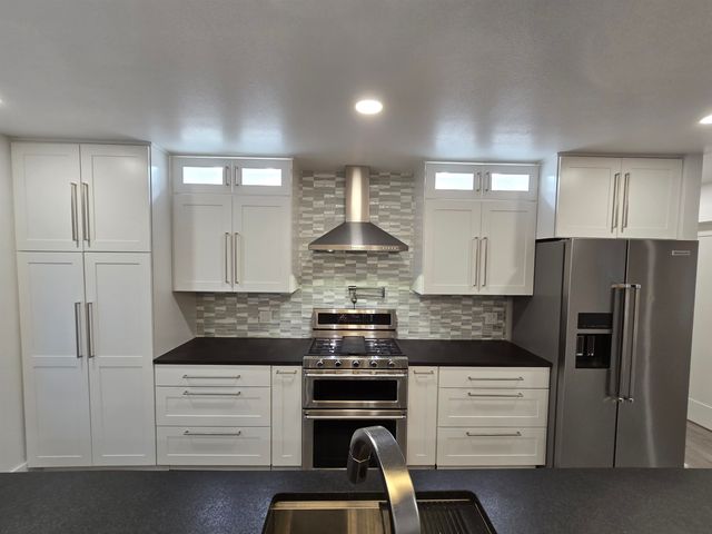 1913 Parkway Pl, Tyler, TX 75701