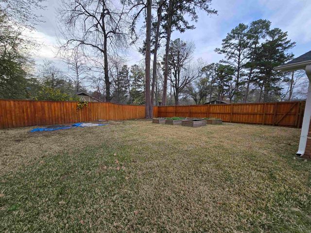 1913 Parkway Pl, Tyler, TX 75701