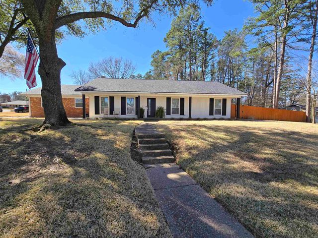 1913 Parkway Pl, Tyler, TX 75701