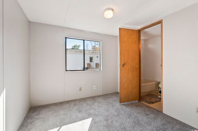 25 Crooked Island Circle, Murrells Inlet, SC 29576