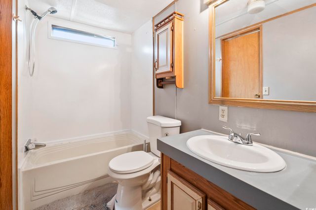 25 Crooked Island Circle, Murrells Inlet, SC 29576