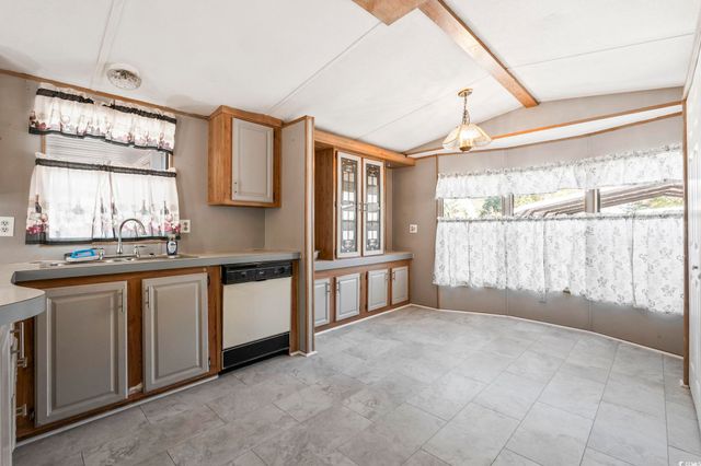 25 Crooked Island Circle, Murrells Inlet, SC 29576